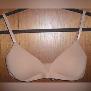 Pepper ultimate tshirt bra M